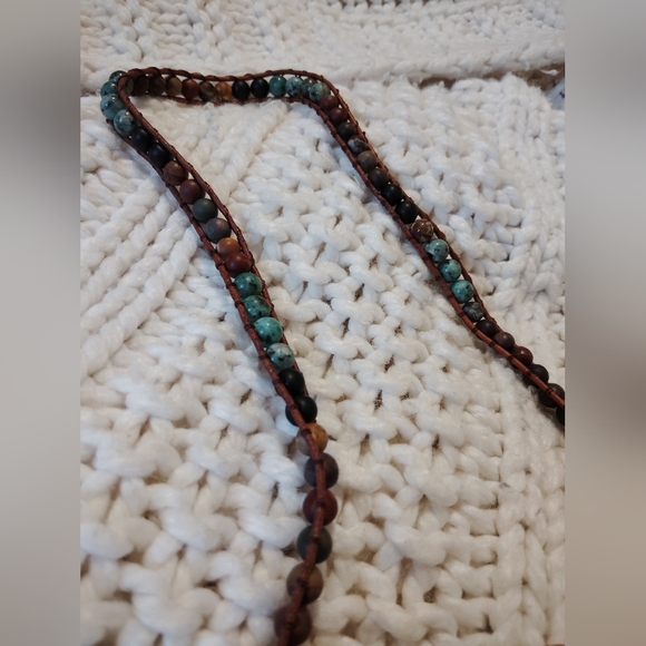 Turquoise Beaded Necklace! In New Condition! - Picture 2 of 2